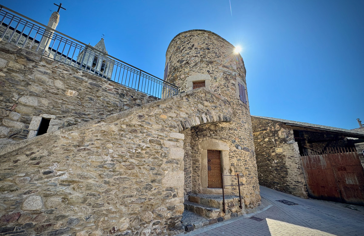 Església de Nostra Senyora dels Àngels i Torre Bernat de So